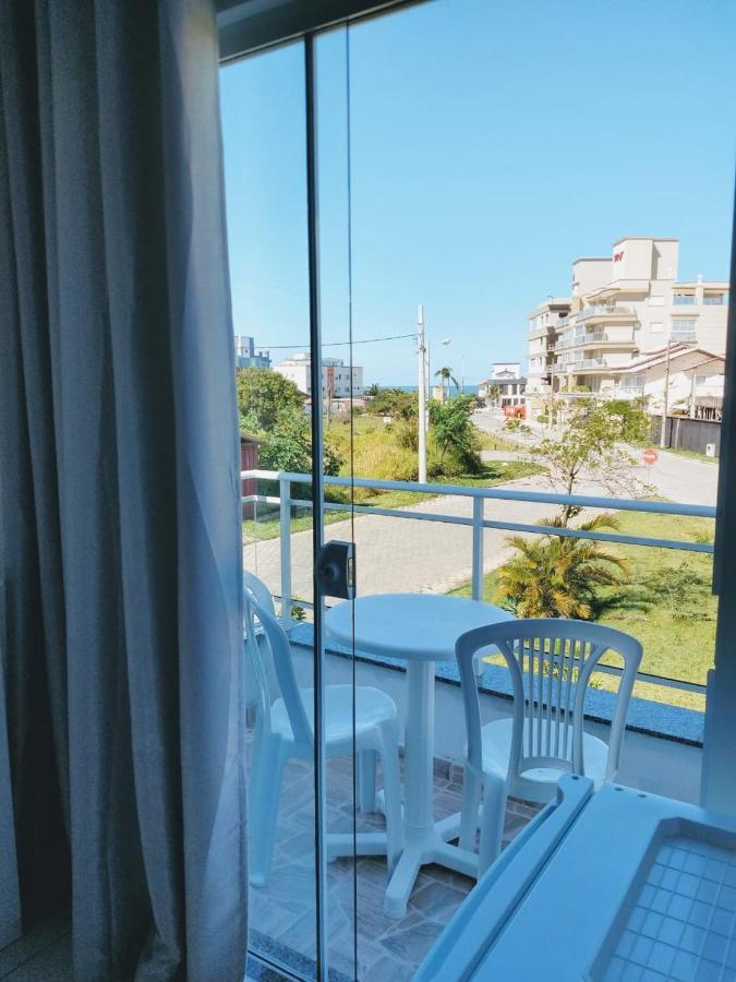 מלון בומבינאס Residencial Dona Duda מראה חיצוני תמונה